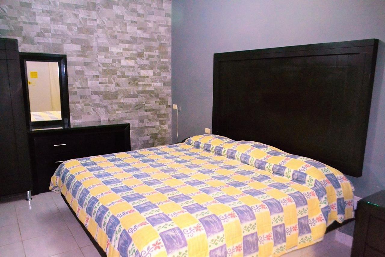 Torreón Hotel Laguna Inn מראה חיצוני תמונה