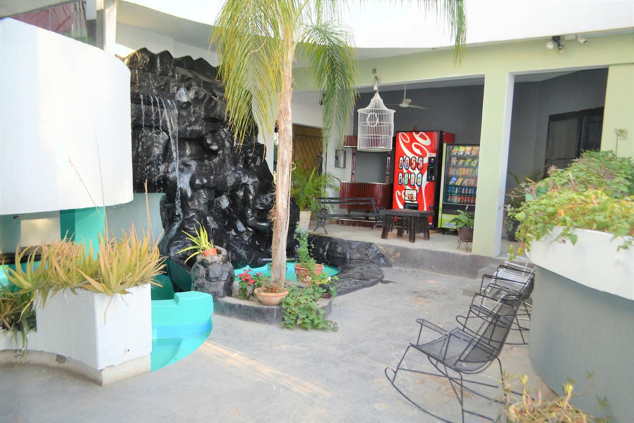 Torreón Hotel Laguna Inn מראה חיצוני תמונה